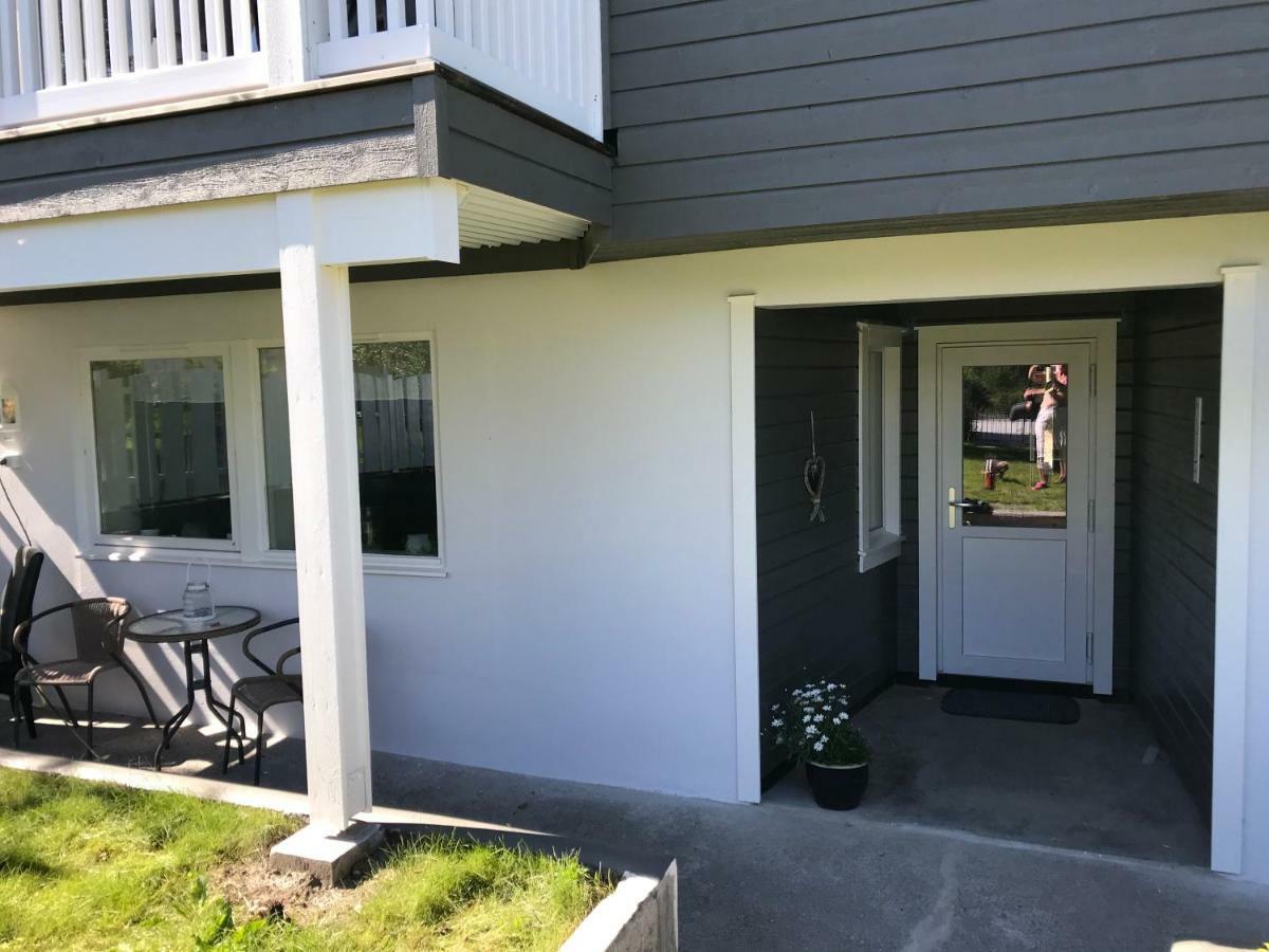 Appartement Ola Bua Near The Atlantic Road à Lyngstad Extérieur photo